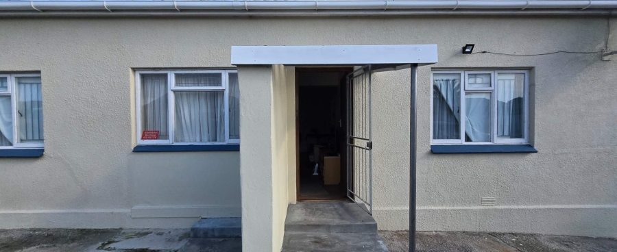 4 Bedroom Property for Sale in Gansbaai Central Western Cape
